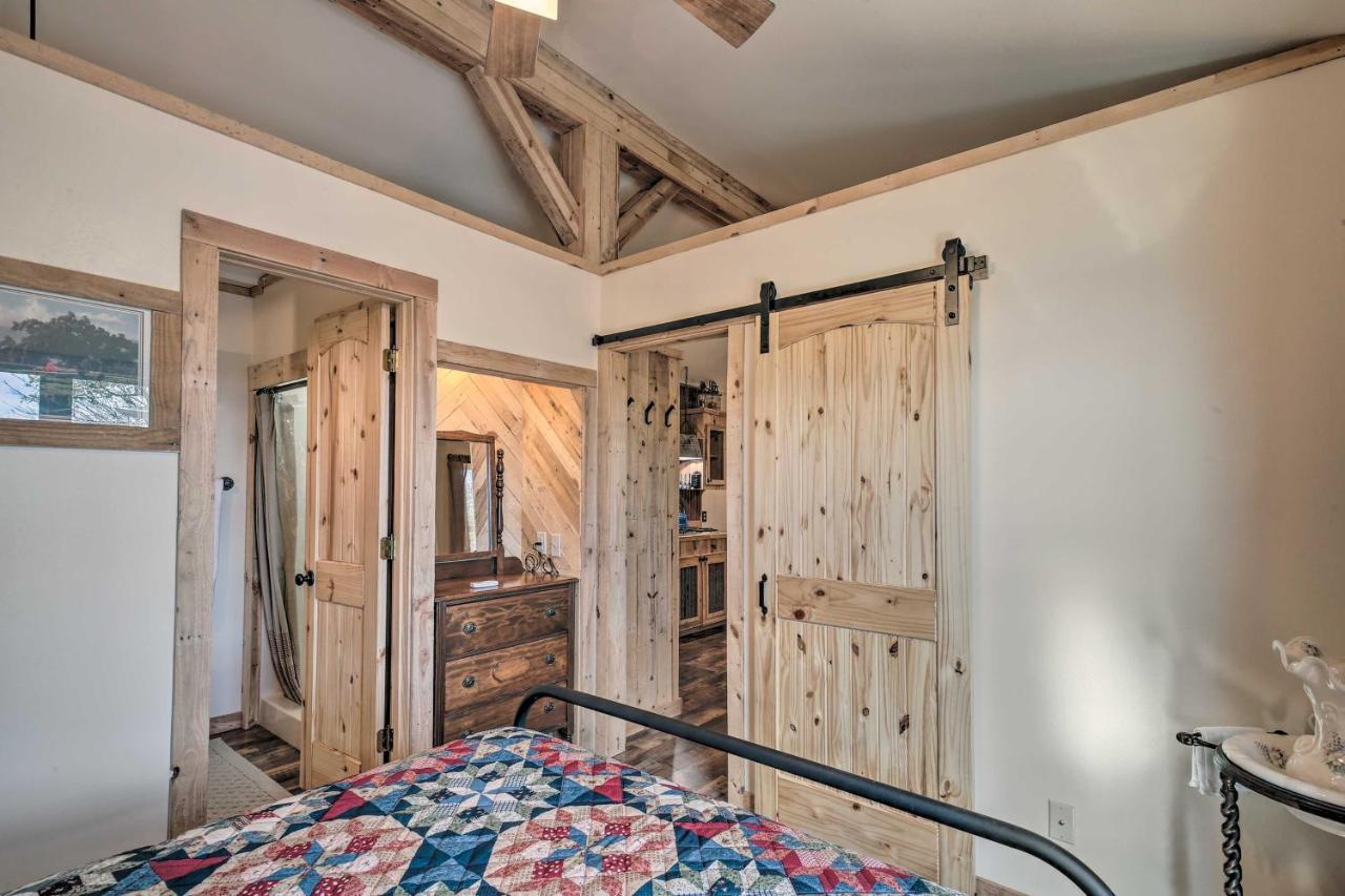 Kerrville Converted Barn Tiny Home With Kayaks! Eksteriør billede